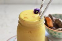Golden Glow Smoothie