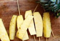 Mastering Pineapple Slicing