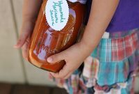 Vibrant Homemade Tomato Basil Marinara