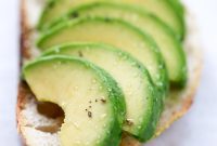 The Easiest Way to Cut and Peel Avocado