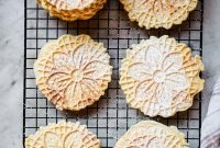 Classic Italian Pizzelle Cookies