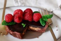 Easy Chocolate Peanut Butter Tarts