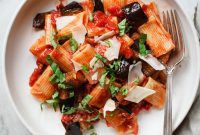 Sicilian Pasta Alla Norma