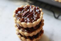 Petite Plant-Powered Pecan Tarts