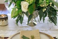 Elegant Holiday Tablescapes