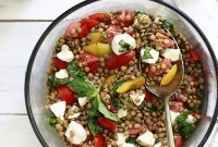 Vibrant Caprese Lentil Salad