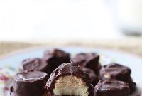 Frozen Chocolate-Dipped Peanut Butter Banana Bites