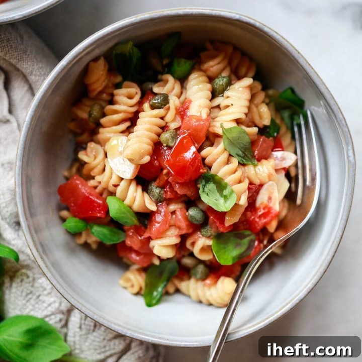 Easy Fresh Tomato Basil Pasta