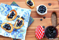 ValSoCal’s Blueberry White Chocolate Crostini Guest Post