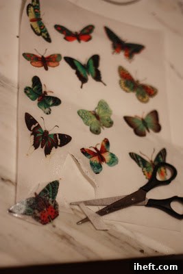 Wafer paper sheets before and after decoration with gel and glitter.