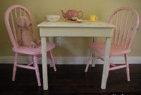 Kids Table and Chair Makeover