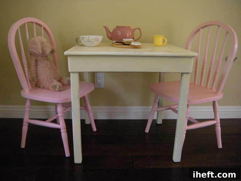 Kids Table and Chair Makeover