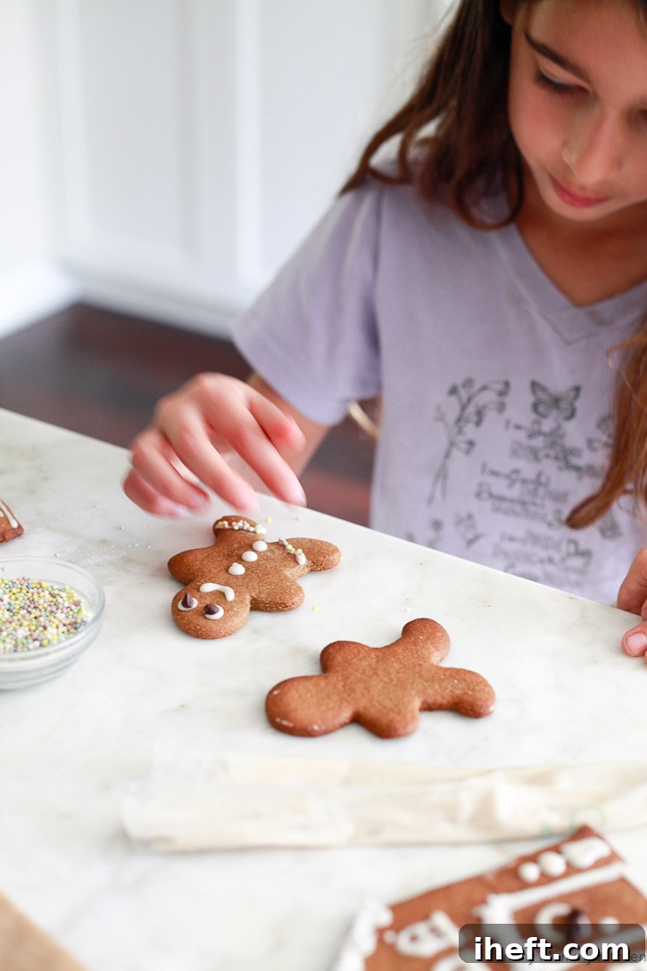Easy-to-make and utterly delicious: gluten-free, vegan, paleo gingerbread boys! This gingerbread cookie recipe is ideal for creating perfect cut-out shapes.