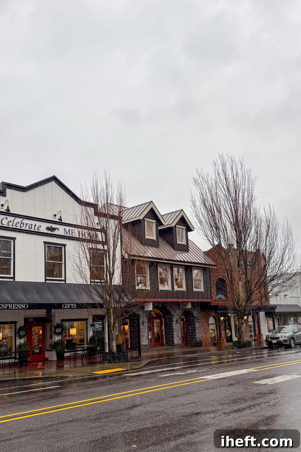 Celebrate Me Home and other shops in Troutdale, Oregon.